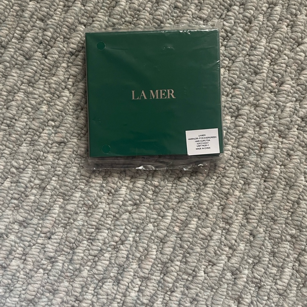 La Mer Beauty Hair Clips